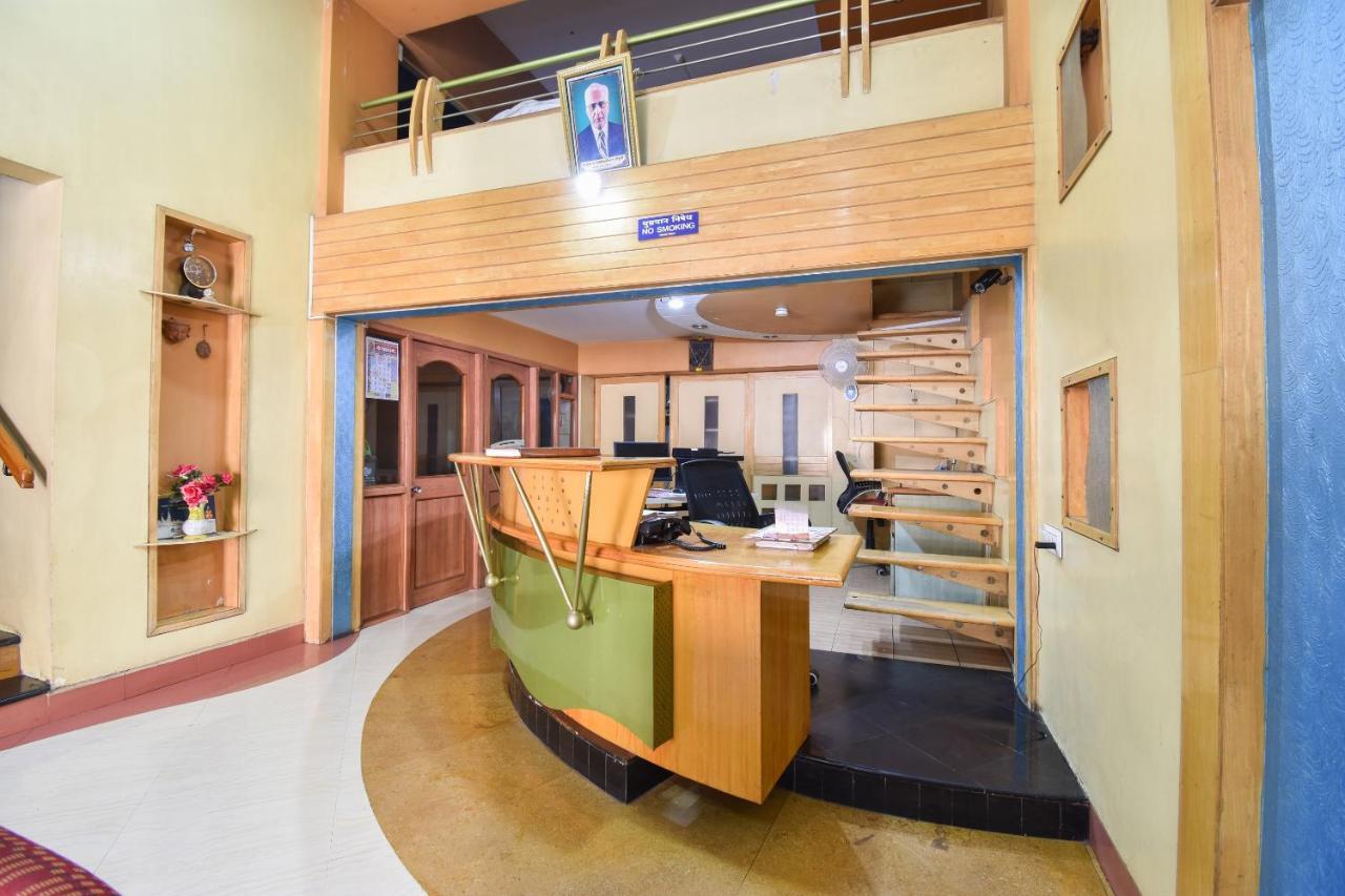 Oyo 63264 Hotel Shamiana Pandharpur Dış mekan fotoğraf