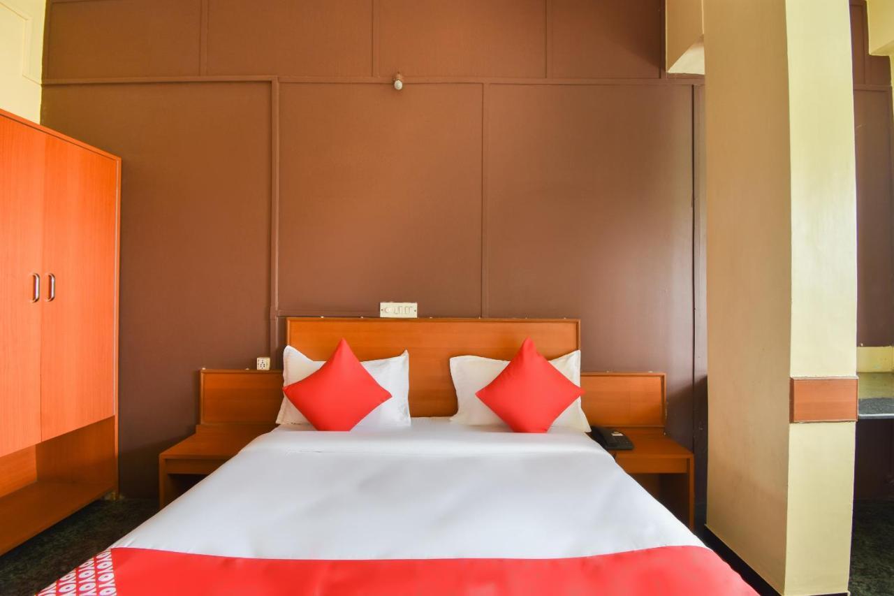 Oyo 63264 Hotel Shamiana Pandharpur Dış mekan fotoğraf