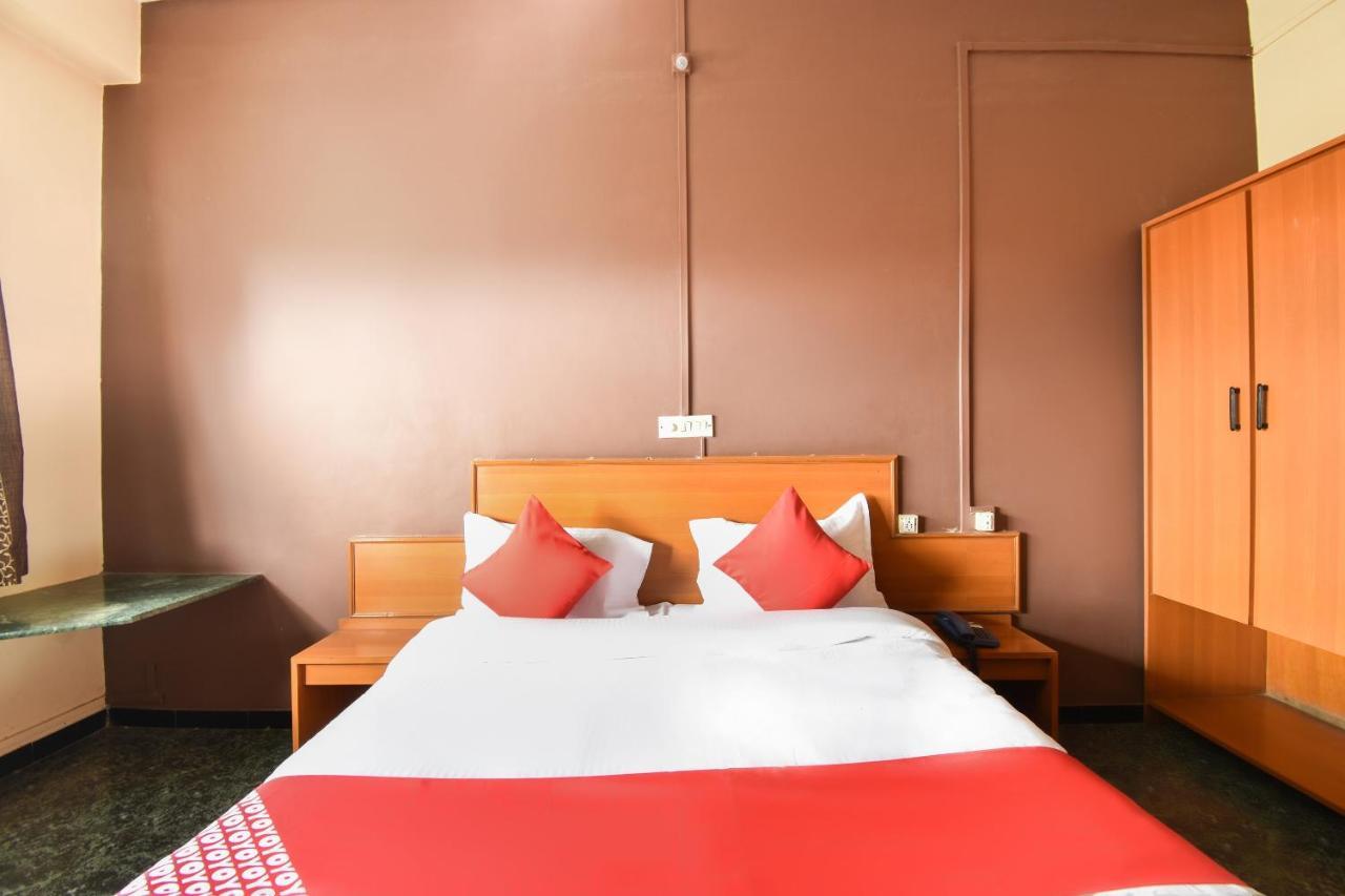 Oyo 63264 Hotel Shamiana Pandharpur Dış mekan fotoğraf
